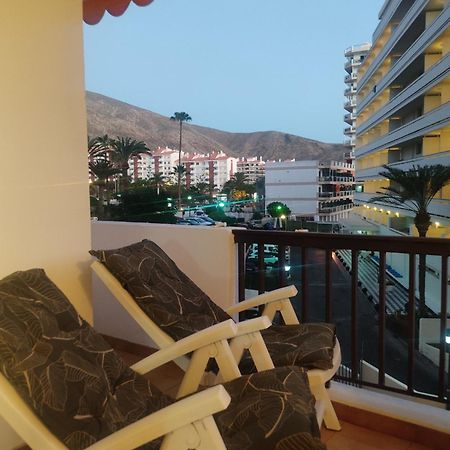 Apartamento En Los Cristianos Edificio Guayero Екстериор снимка